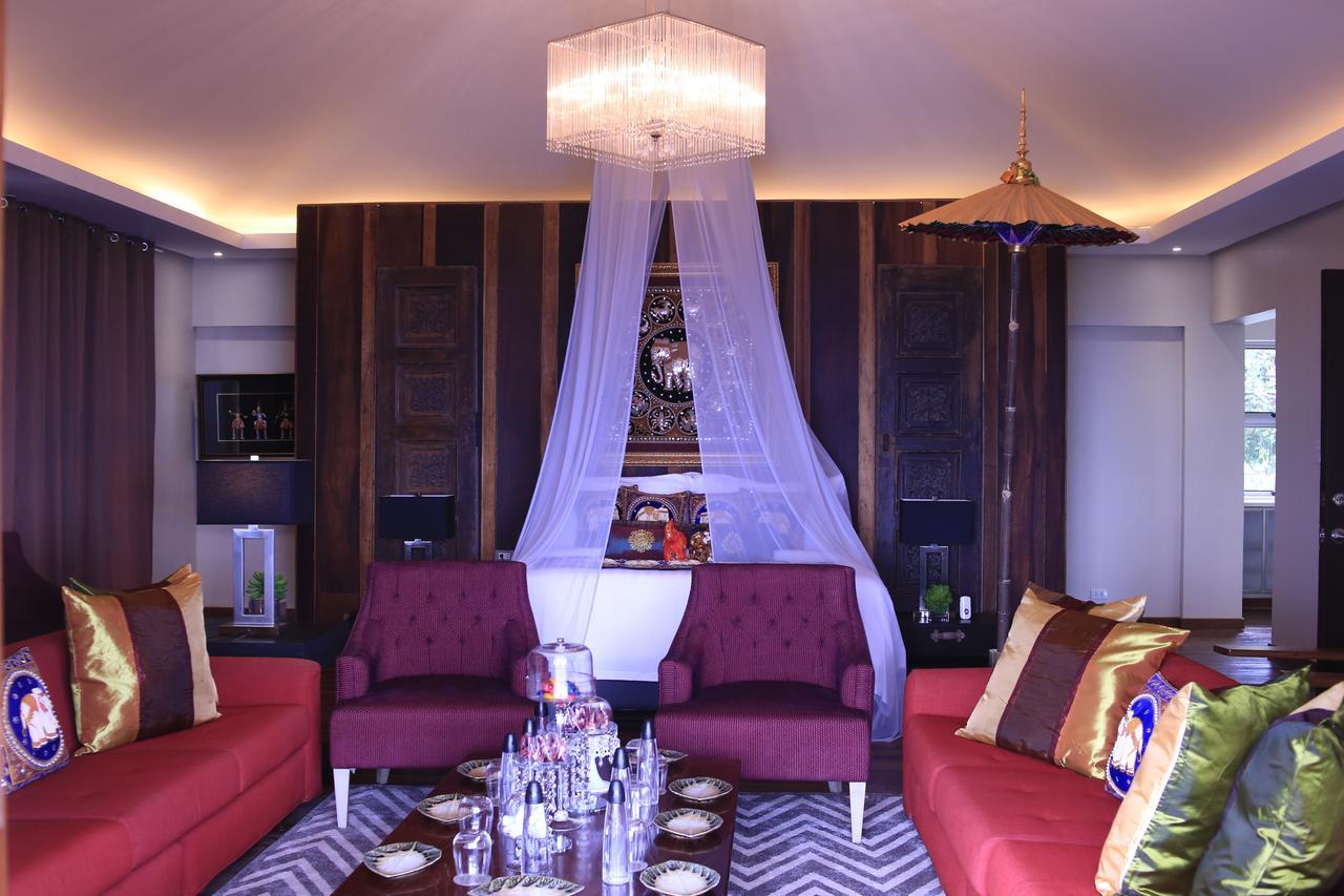 The Oriental Luxury Suites Batangas Phòng bức ảnh
