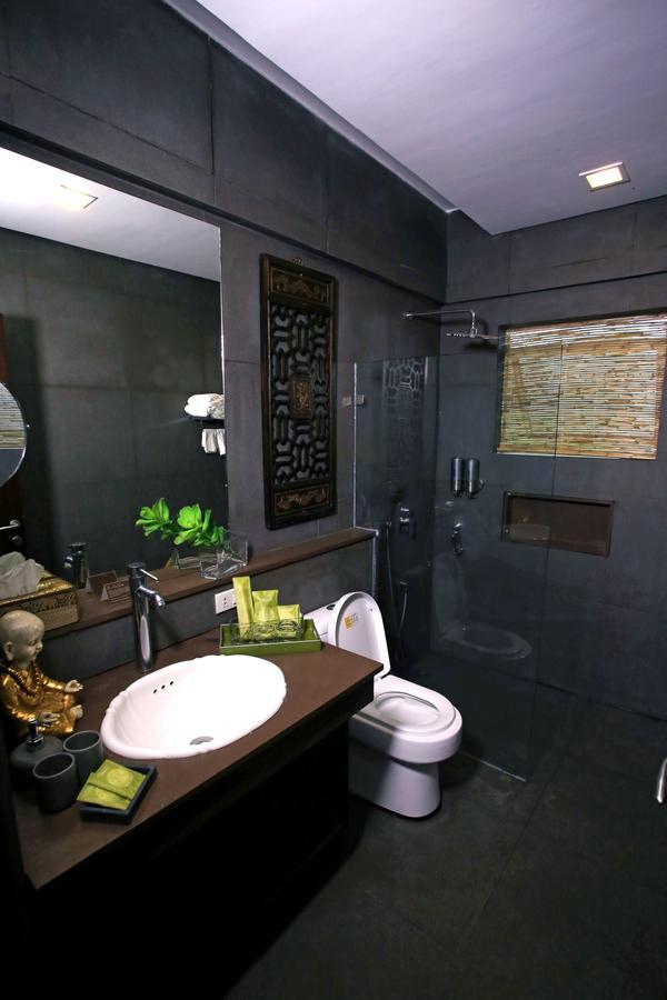 The Oriental Luxury Suites Batangas Phòng bức ảnh
