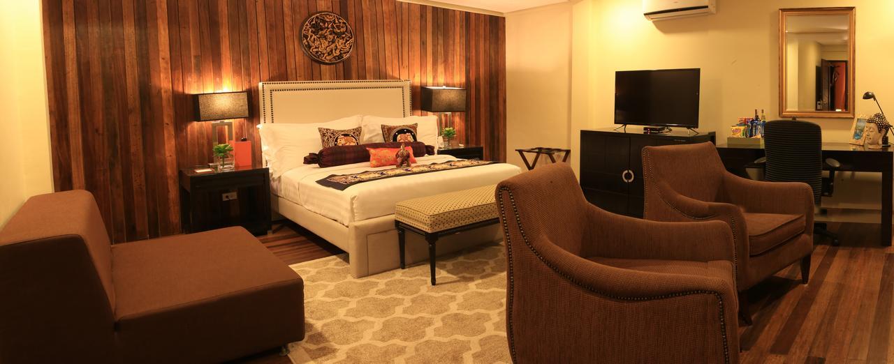The Oriental Luxury Suites Batangas Phòng bức ảnh