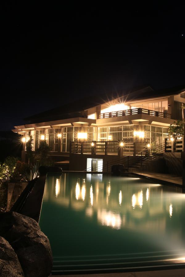 The Oriental Luxury Suites Batangas Ngoại thất bức ảnh