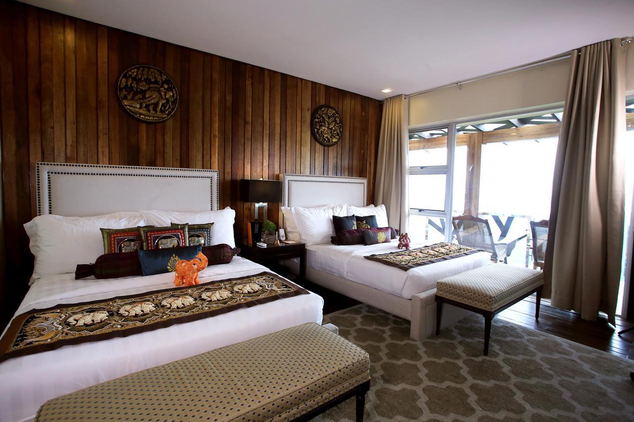The Oriental Luxury Suites Batangas Ngoại thất bức ảnh