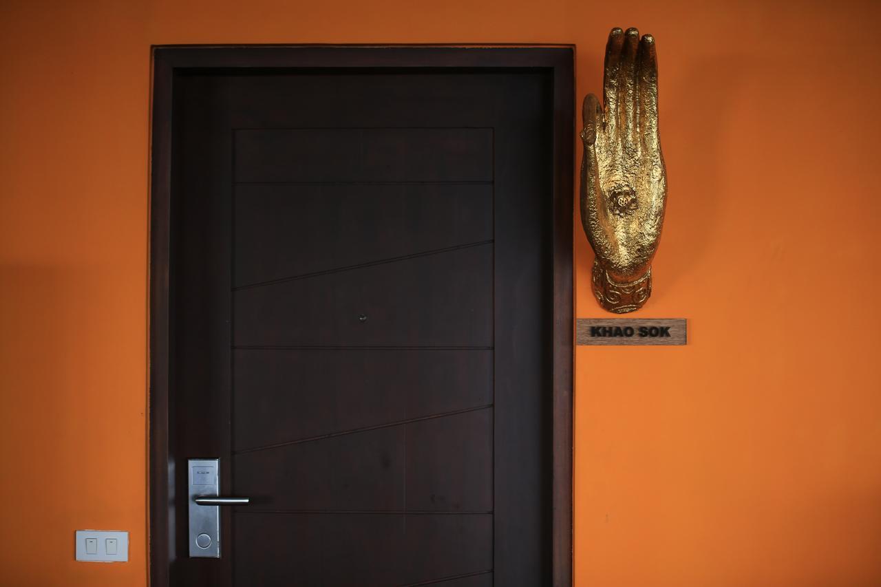 The Oriental Luxury Suites Batangas Phòng bức ảnh